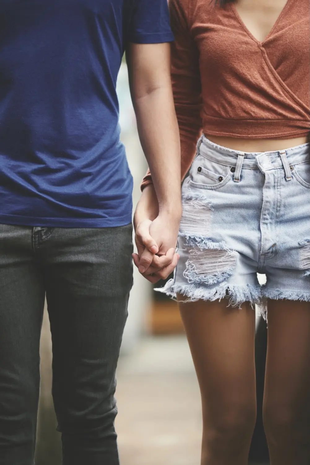 Generația care nu vorbește despre sex