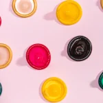 prezervative care-si schimba culoarea